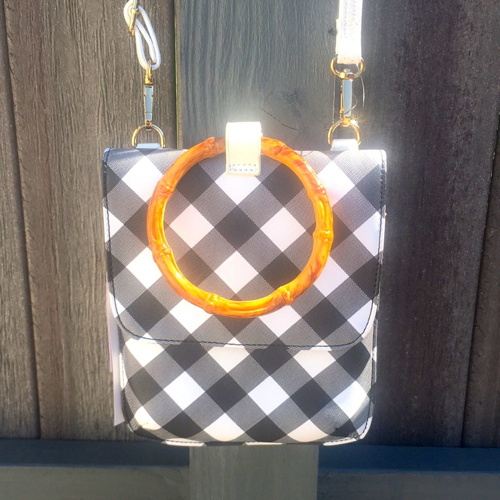 CAROLOS BY Carlos Santana. Still has tags
